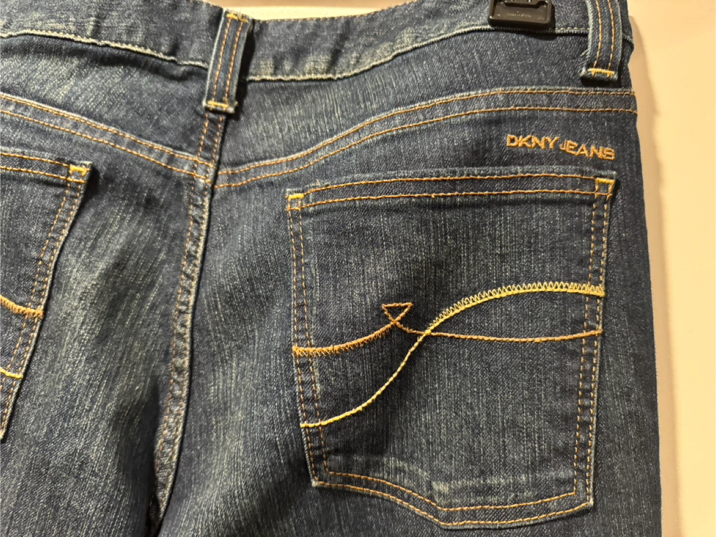 DKNY Jeans Women's Bootcut Blue Denim Jeans Size 16 - photo 2