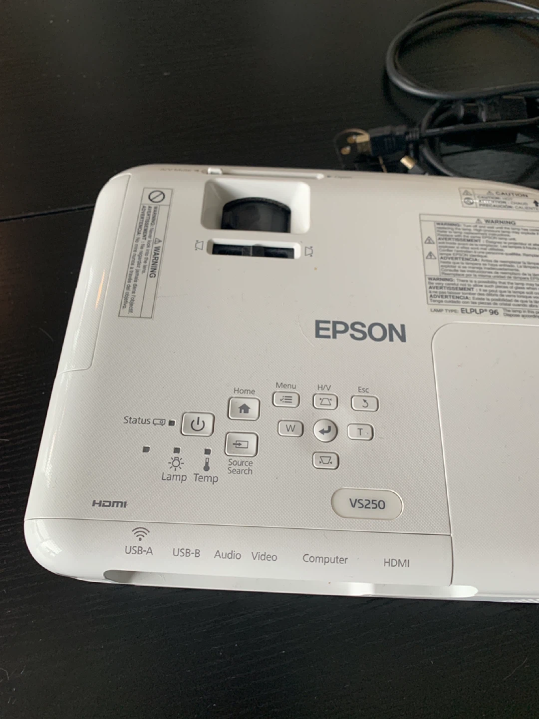 ‼️MOVING SALE‼️Epson VS250 Projector with Remote - photo 2