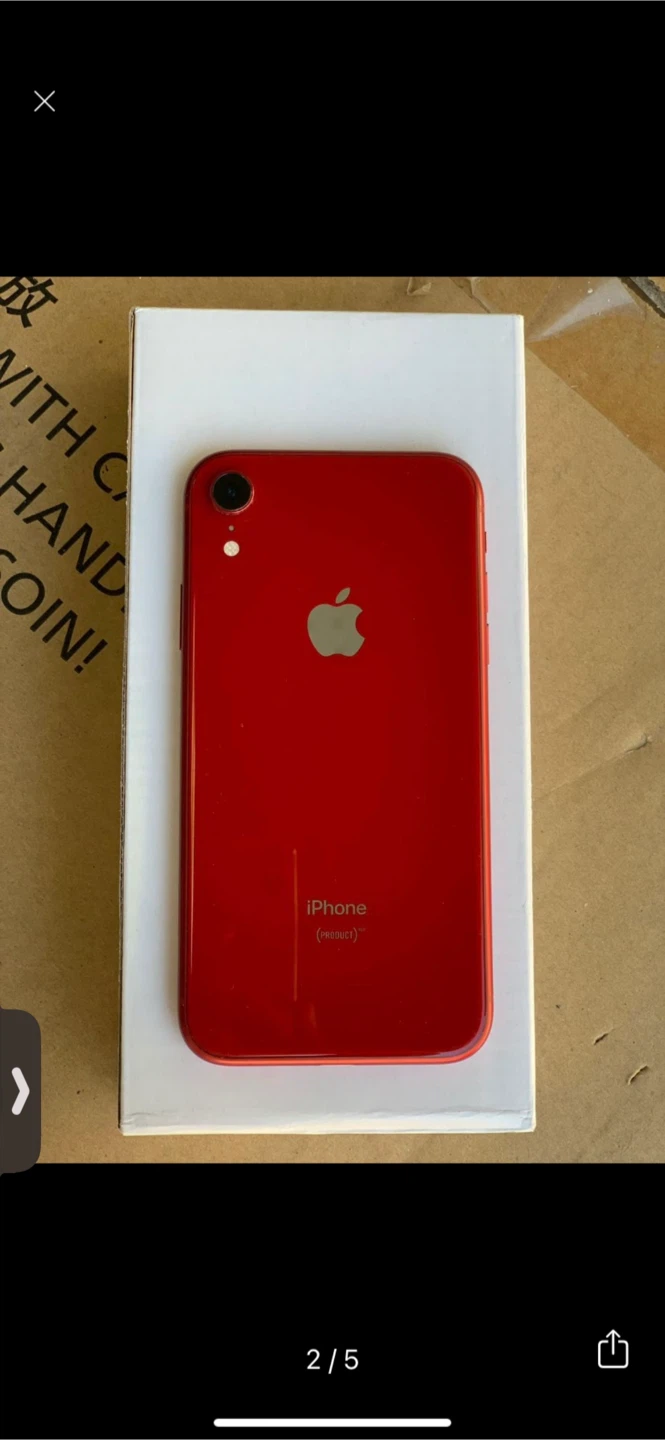 Apple iPhone XR 64GB  (PRODUCT)RED
