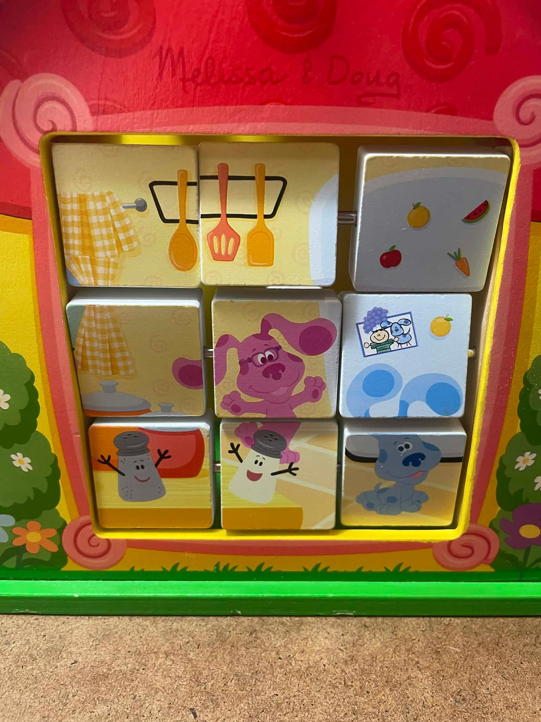 Melissa and Doug Blues Clues and You! Wooden Take-a-long House - photo 3