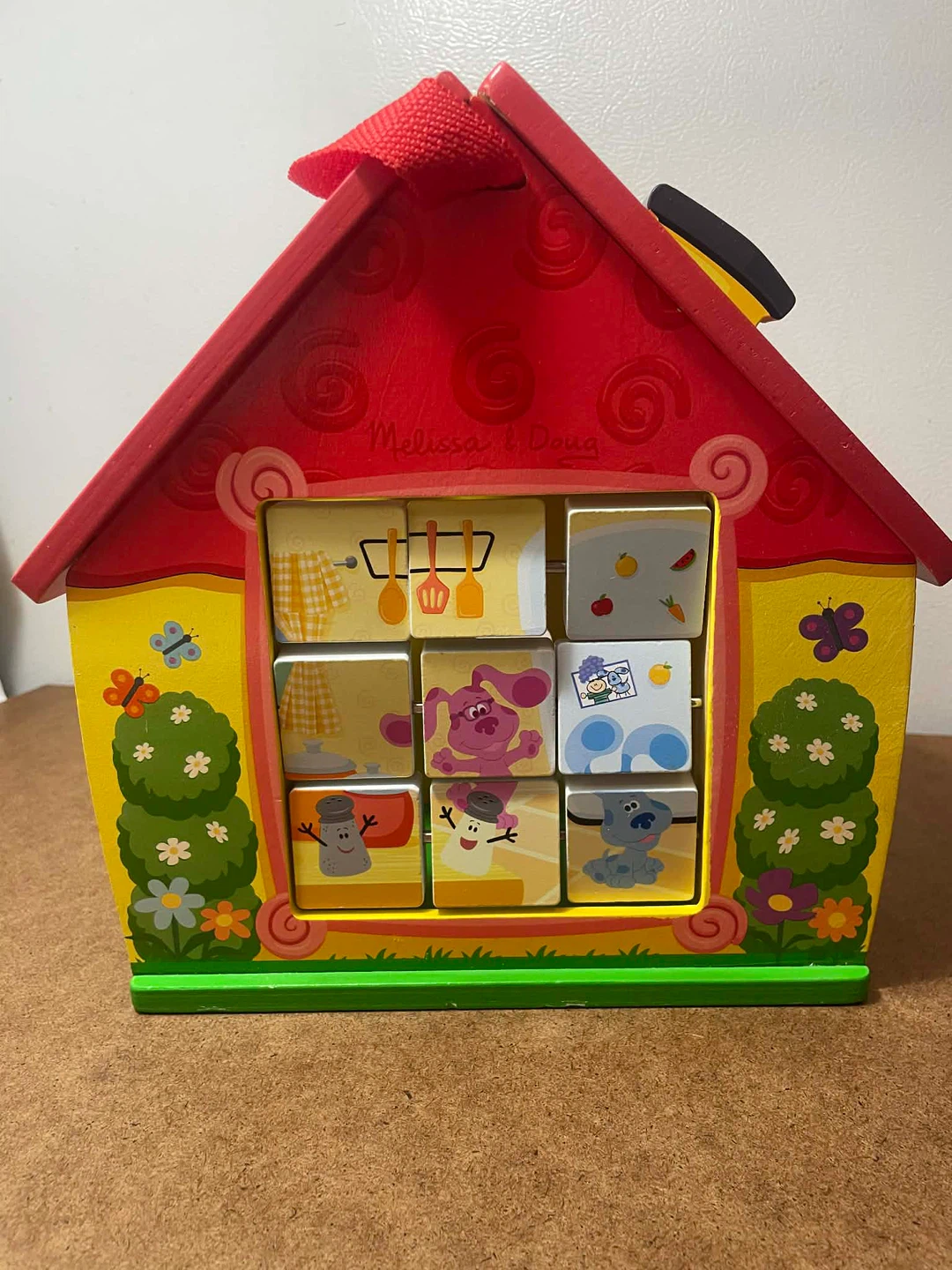 Melissa and Doug Blues Clues and You! Wooden Take-a-long House - photo 4