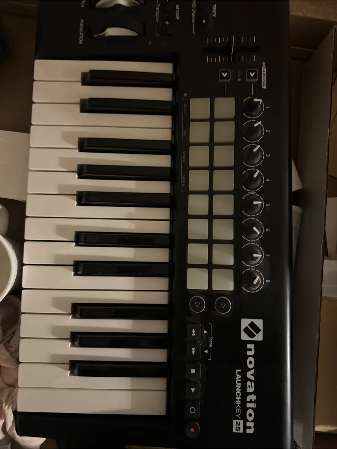 Novation Launchkey 25 Mk2 MIDI Controller Keyboard - photo 3