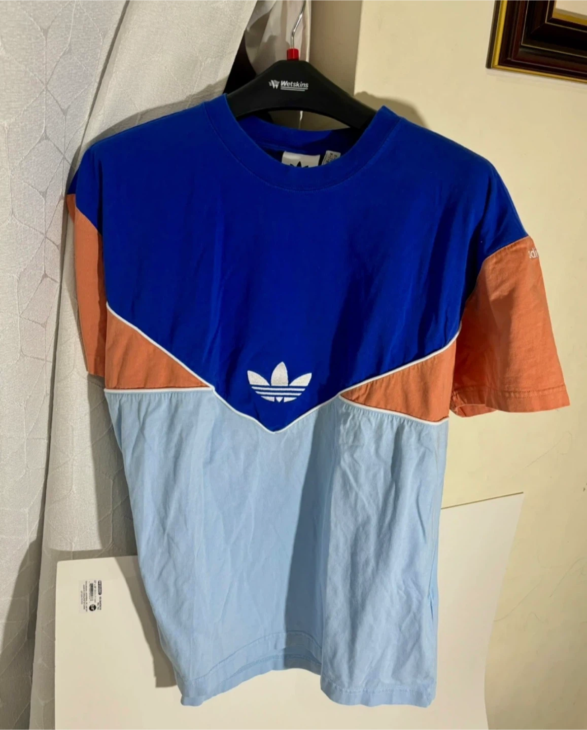 Adidas Adicolor Seasonal Archive T-Shirt