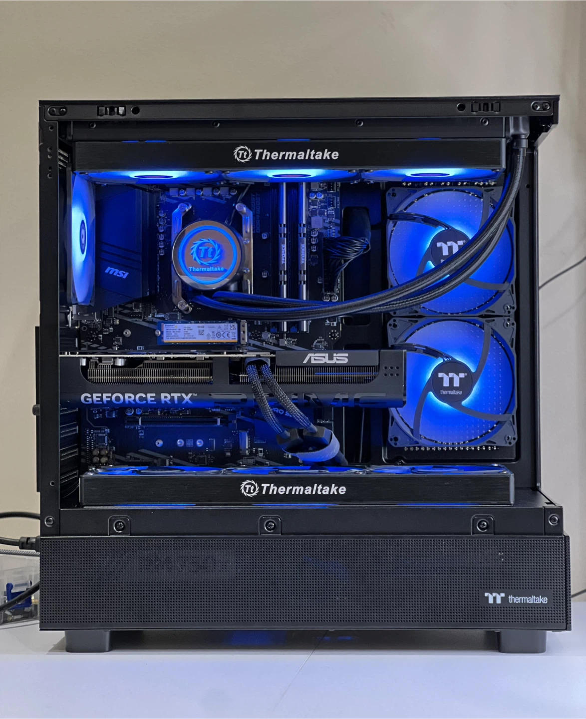 RTX 5070 Gaming PC - Ryzen 9 5900X - 32GB RAM - 1TB NVMe SSD - photo 4