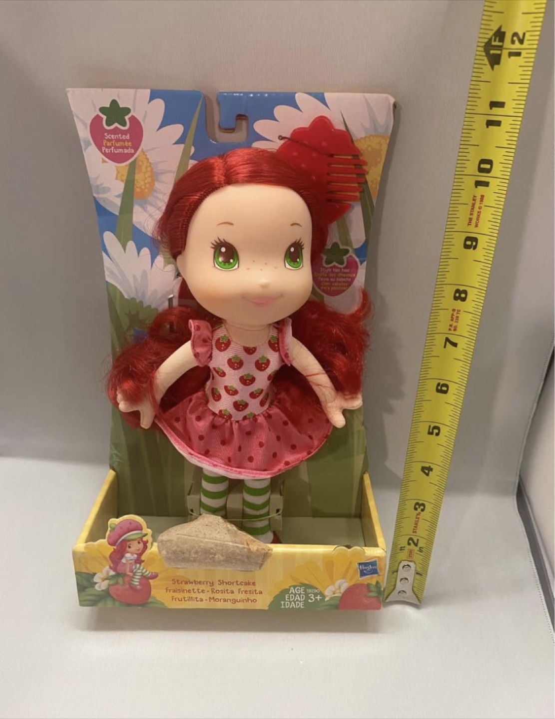 Strawberry shortcake hair style doll 2010 - photo 3