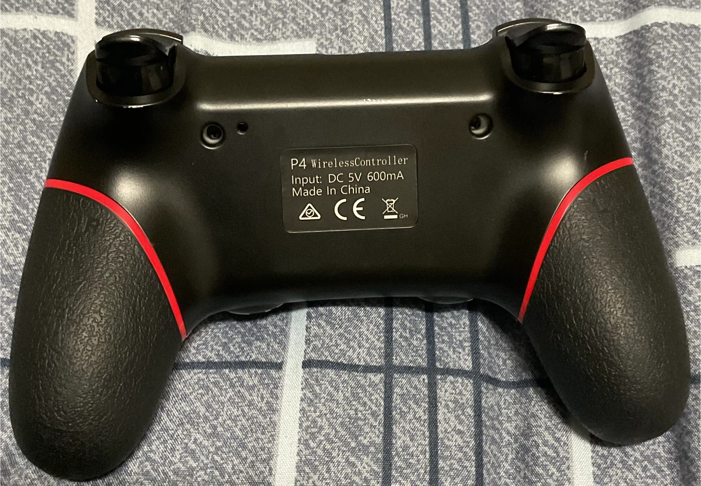 PS4 controller - photo 2