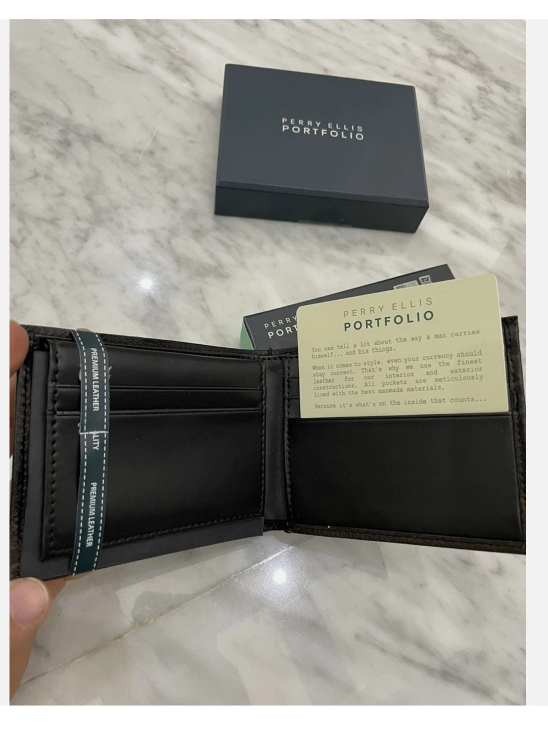 NIB With Tags Perry Ellis Portfolio Black Leather Men's Wallet - photo 4