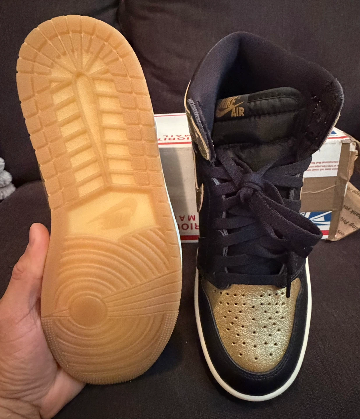 Air Jordan 1 High OG "Black Gold" Sneakers - photo 5
