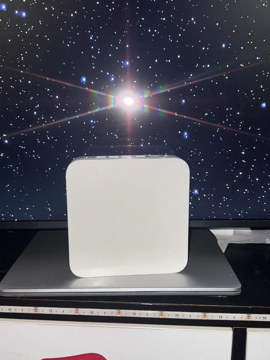 Apple AirPort Extreme Base Station A1408 - photo 2