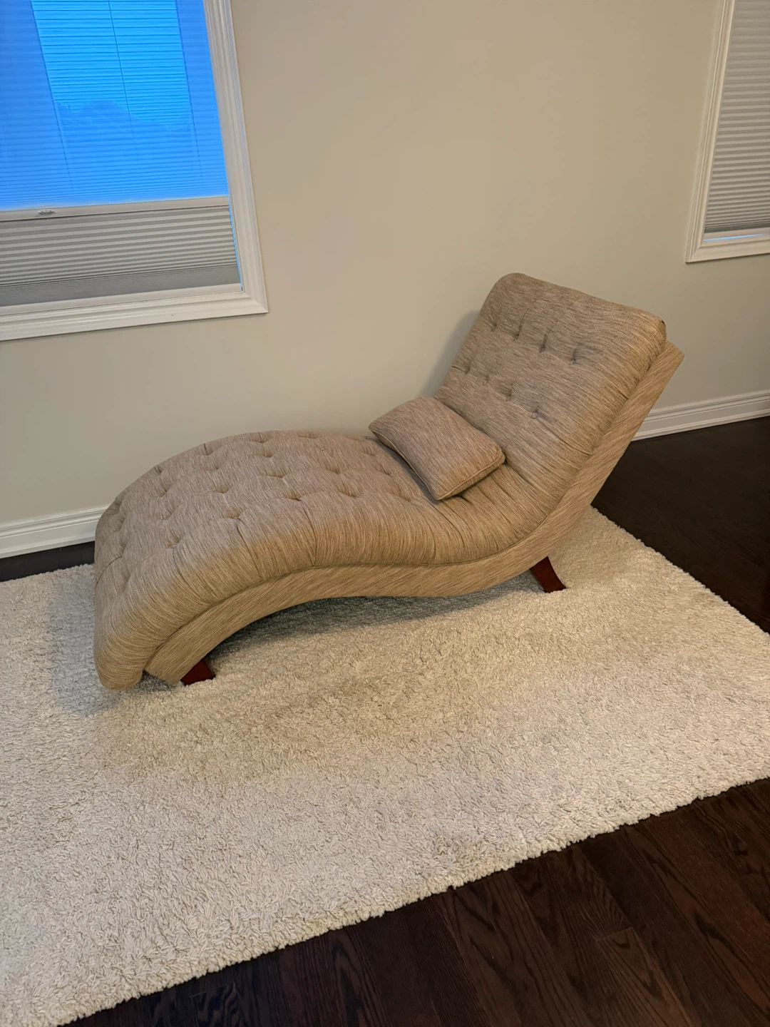 Tufted Chaise Lounge Chair