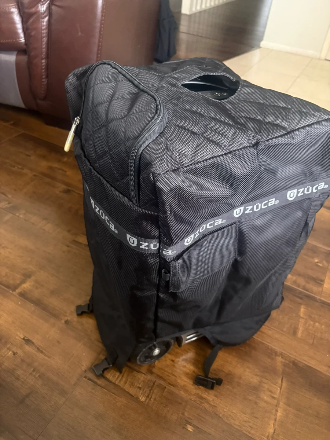 Zuca Black Rolling Luggage