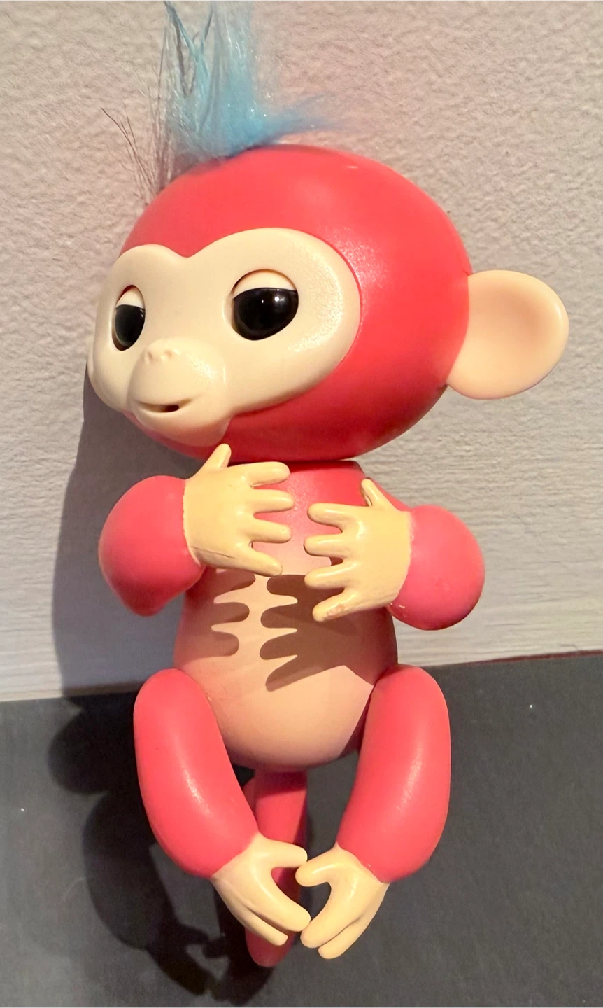 WowWee Fingerlings Interactive Baby Monkey - photo 3