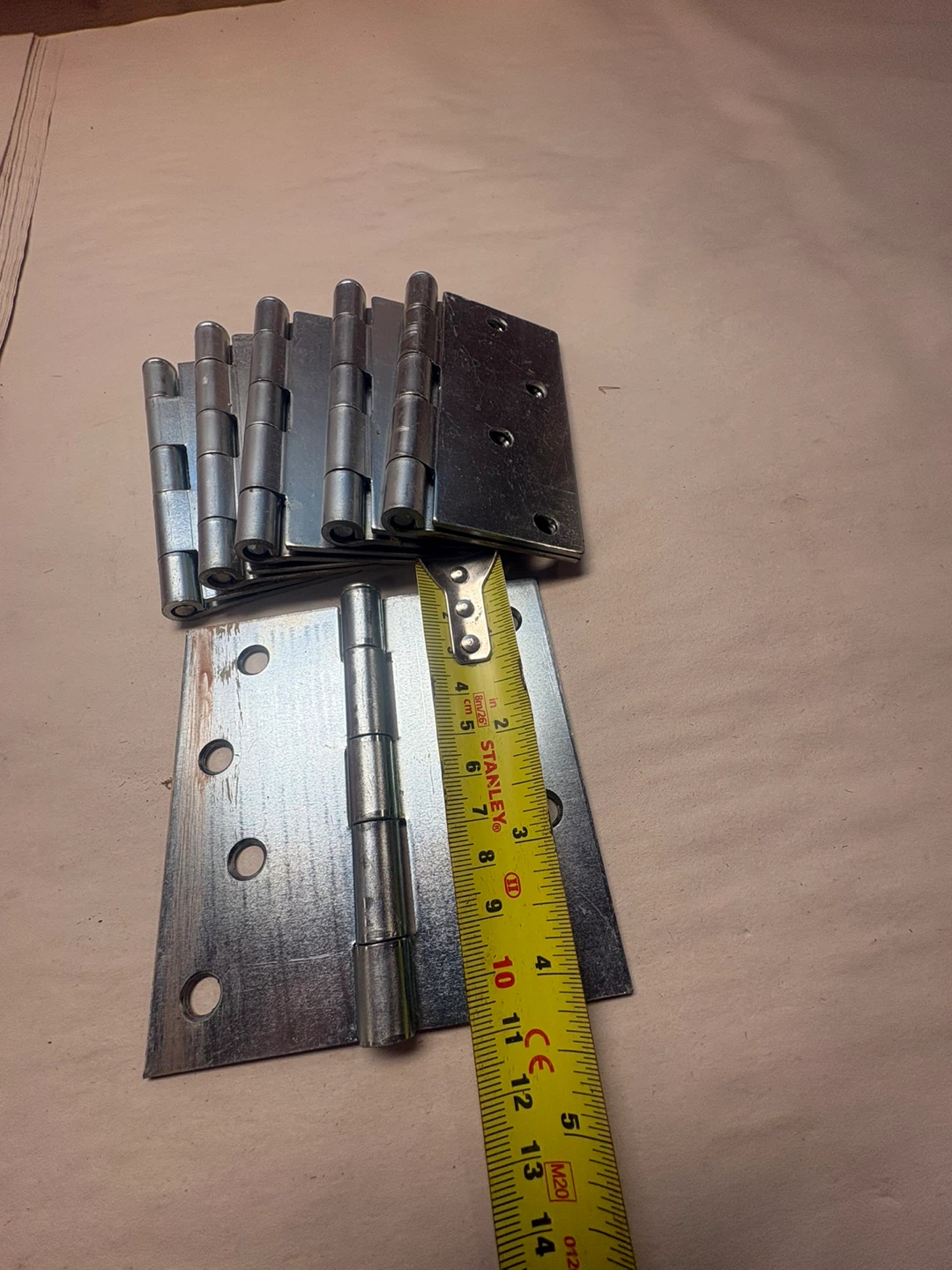 Bundle of 6 Silver Door Hinges