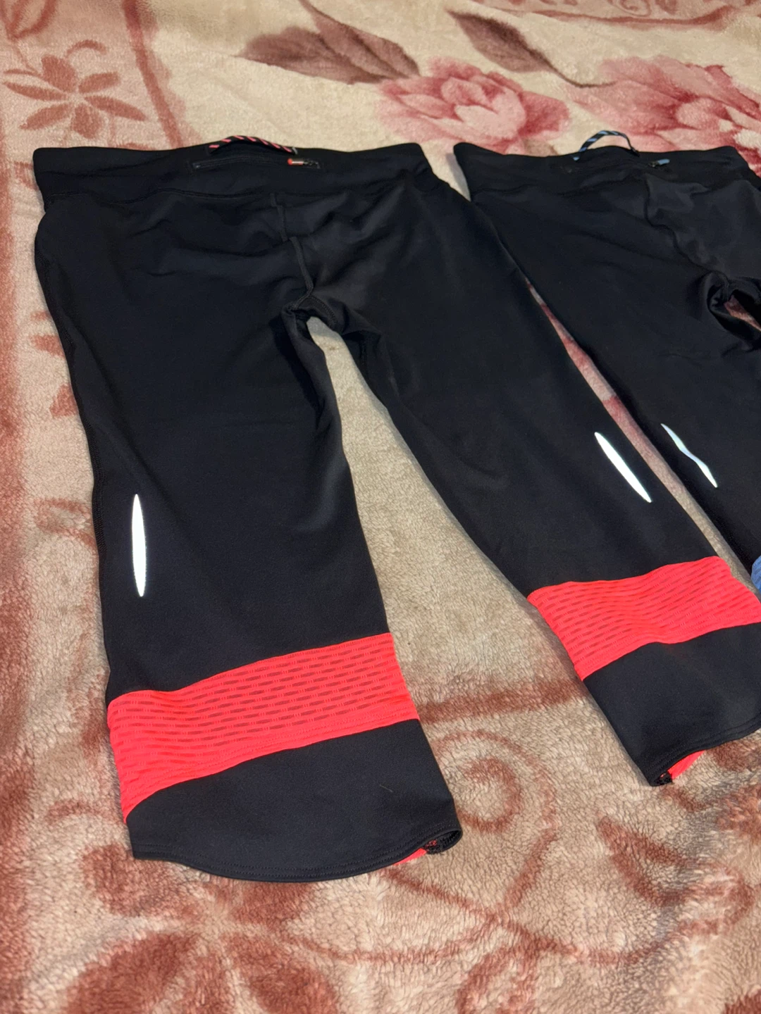 Under Armour Women's Running Capris - Black Red/Blue Accents - photo 4
