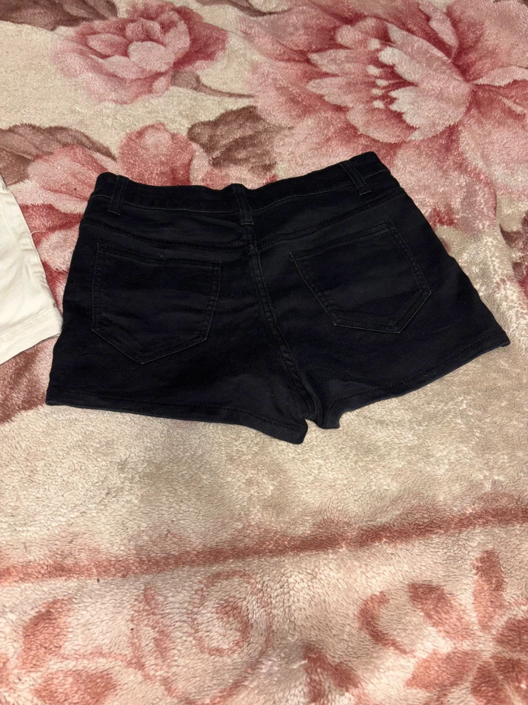 High-waisted Sailor Shorts - Black and White - photo 4