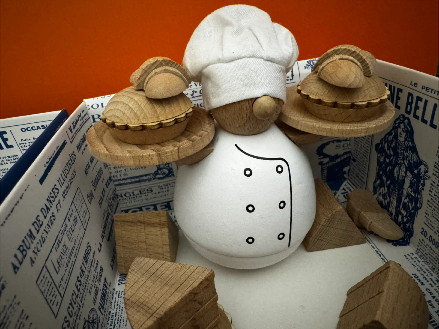 Kikkerland Balance the Baker stacking game - photo 2