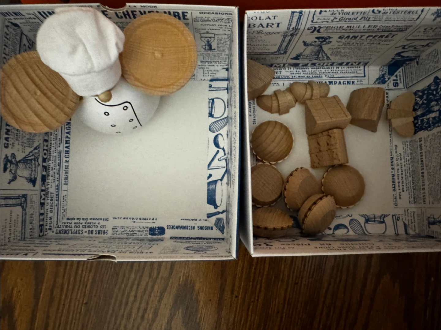 Kikkerland Balance the Baker stacking game - photo 4