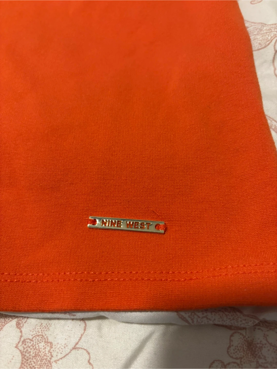 Nine West Orange Sleeveless Asymmetrical Neck Top - Medium - photo 3