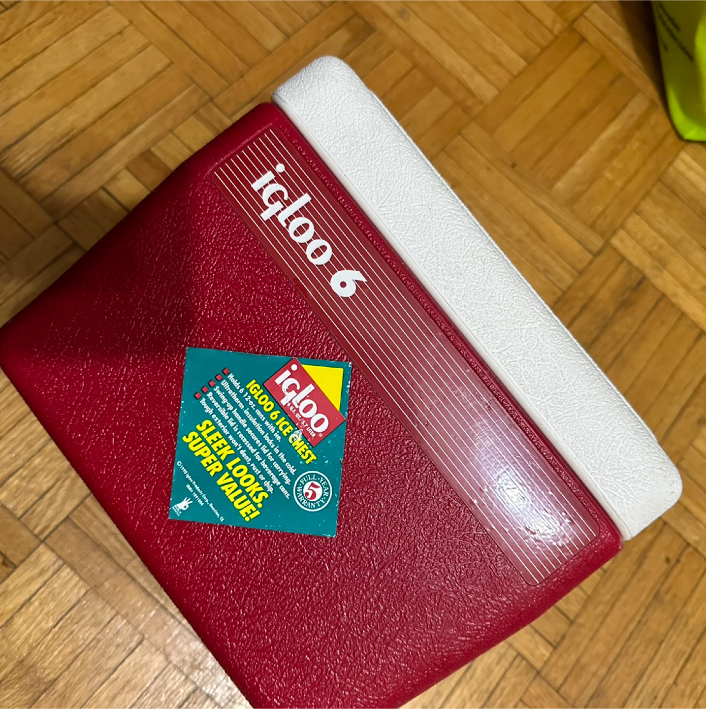 Igloo 6 Cooler - Red - photo 2