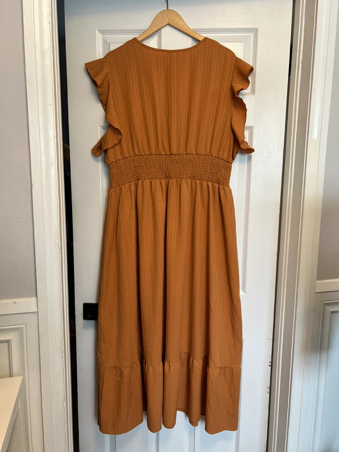 New 4XL Women's Orange V-Neck Ruffle Sleeve Smocked Midi Dress - photo 2