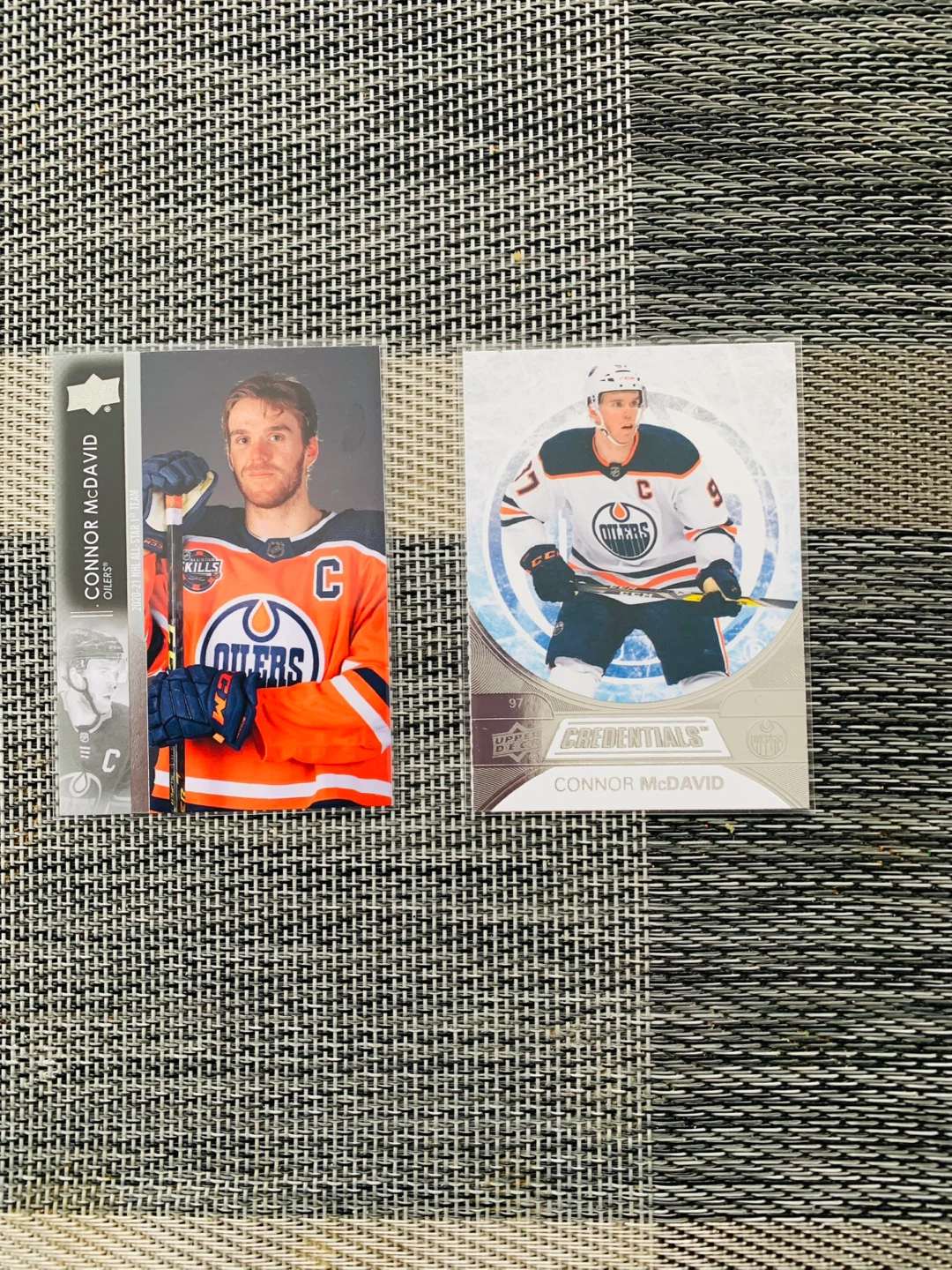 Connor McDavid Upper Deck Oilers Hockey Trading Cards - photo 3