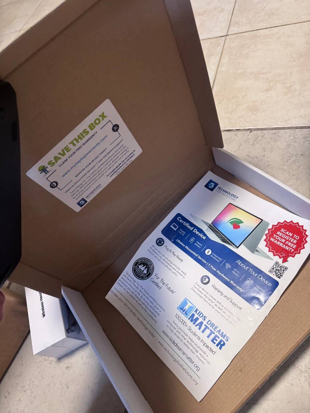 Lenovo Laptop and Accessories Bundle - photo 2