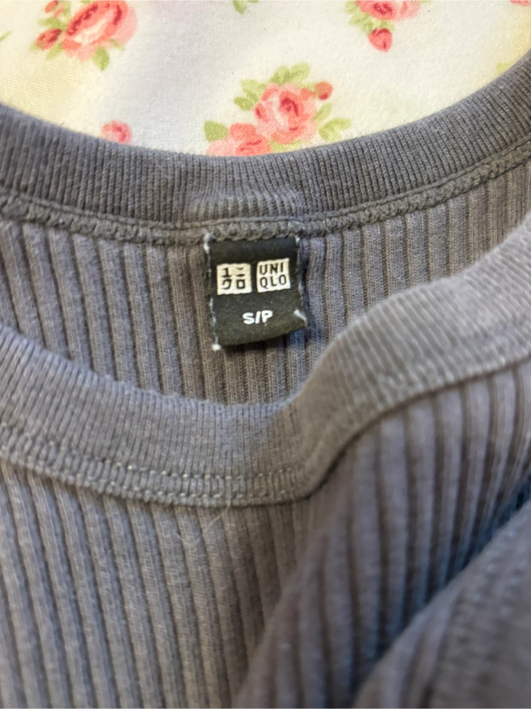 UNIQLO Ribbed Tank Top - Size S - photo 3