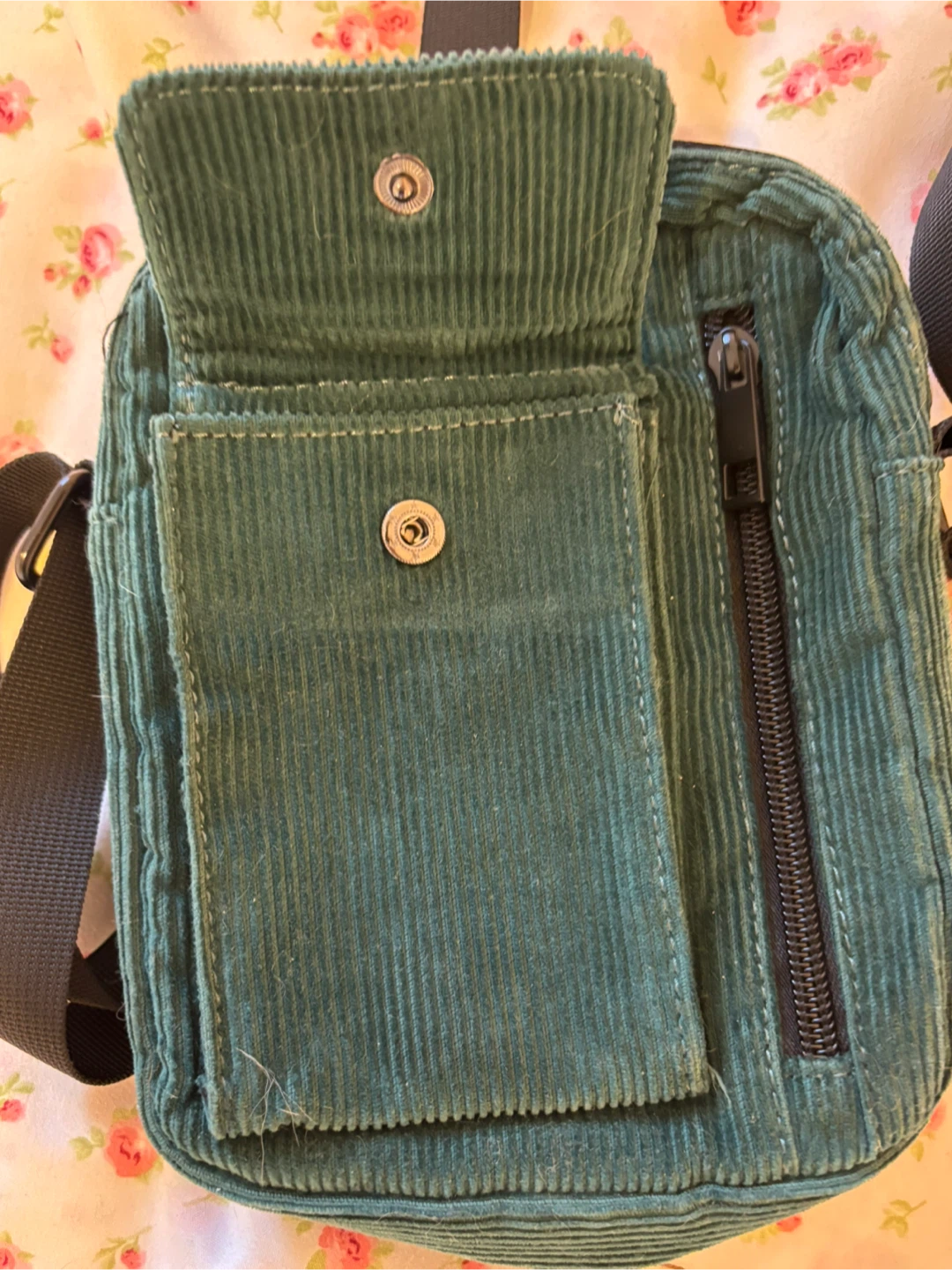 Urban Outfitters Green Corduroy Crossbody Bag - photo 3