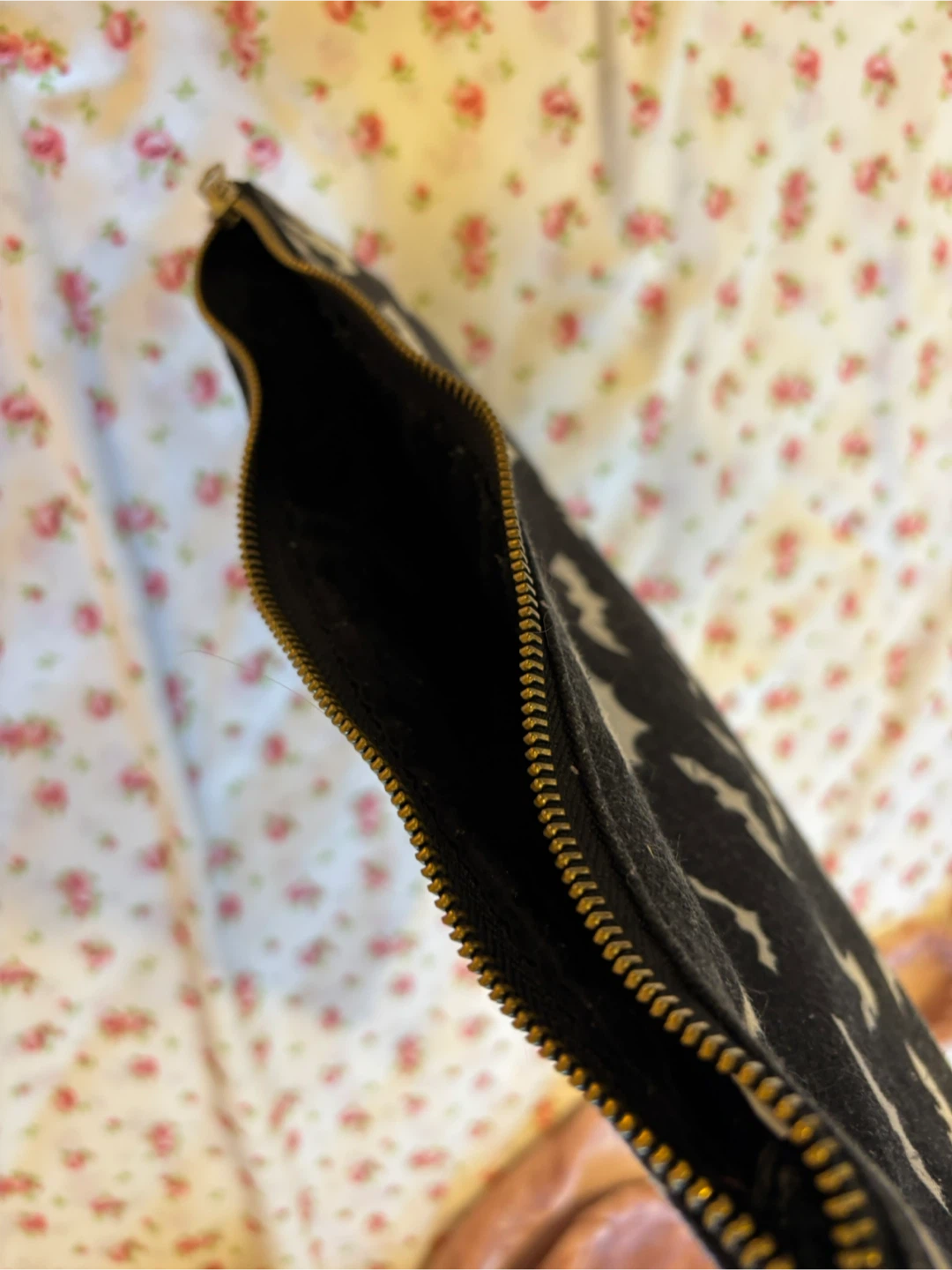 Black Bat Print Zipper Pouch - photo 3