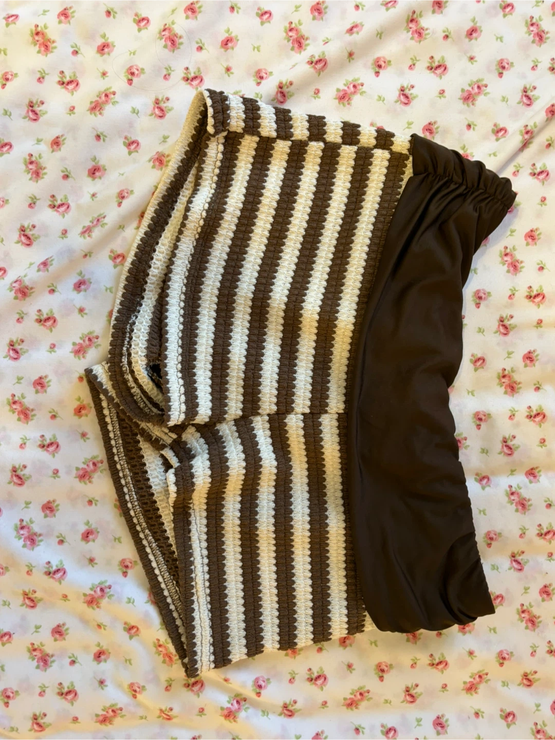 SHEIN Striped Shorts - Size M - photo 3