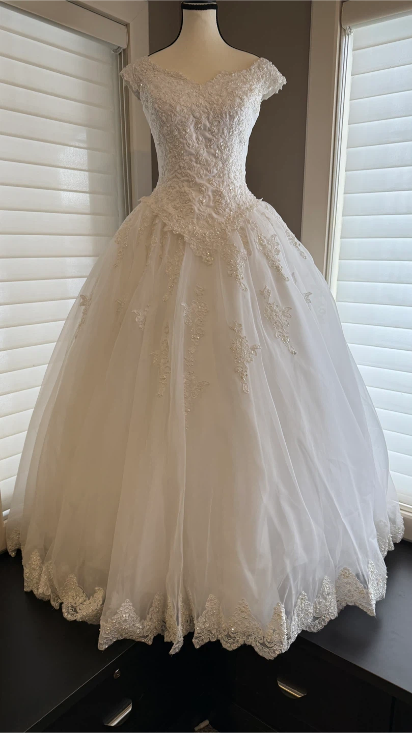 White Wedding Dress with train, veil and tiara