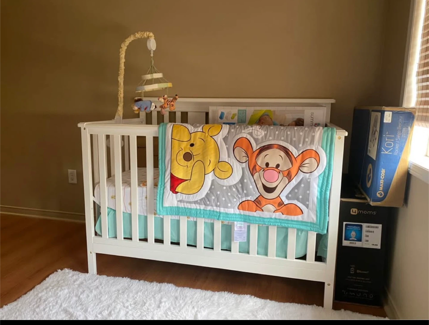 South Shore Little Smileys Modern Baby Crib - Pure White