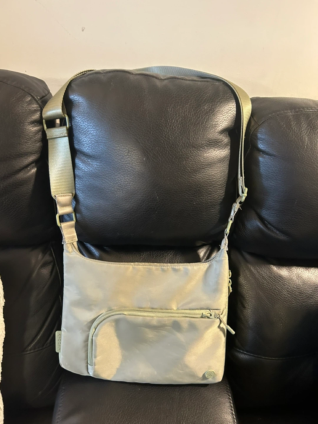 Kyodan crossbody purse