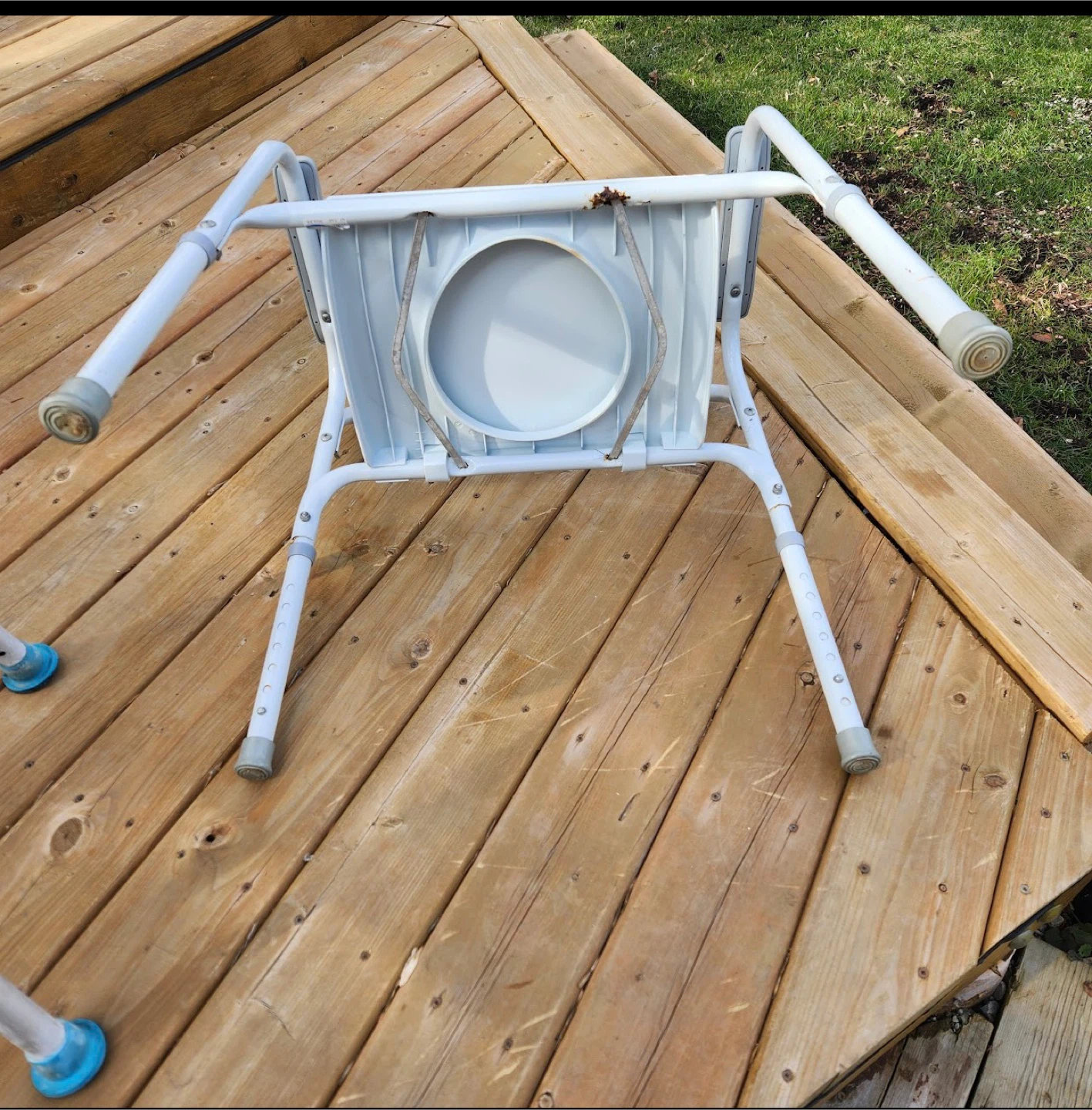 Bariatric Drop-Arm commode & Bath chair - photo 3