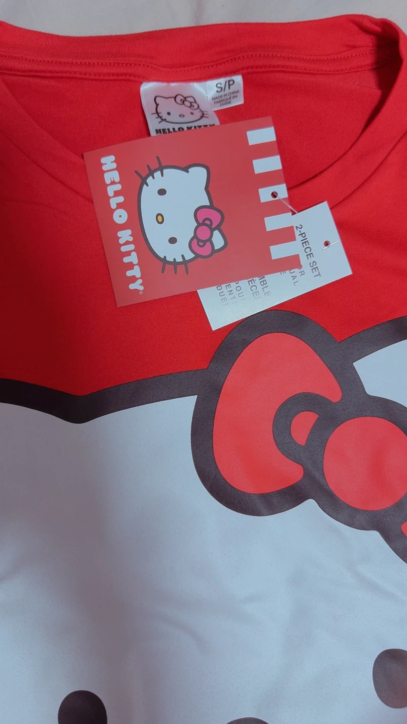 Hello Kitty Pajama Set - Red Top & Pink Shorts - photo 3
