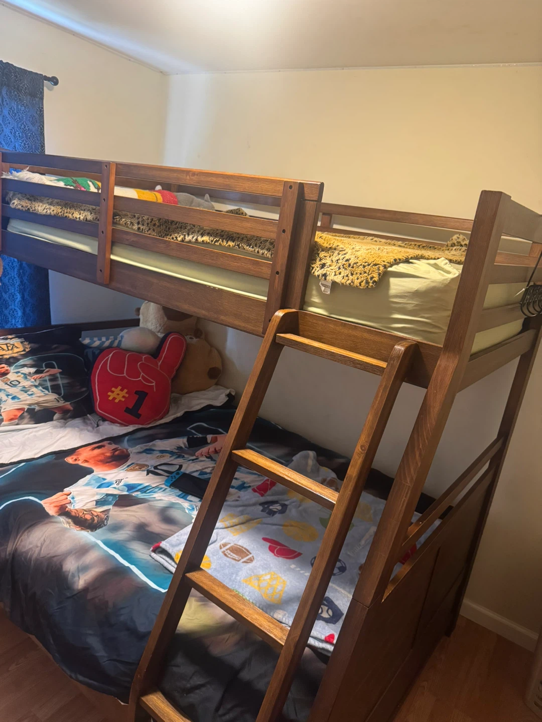 Cama semi nuevo - photo 2