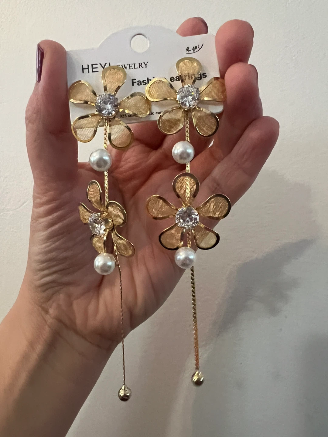 HEYU JEWELRY Gold Flower Drop Earrings with Pearls