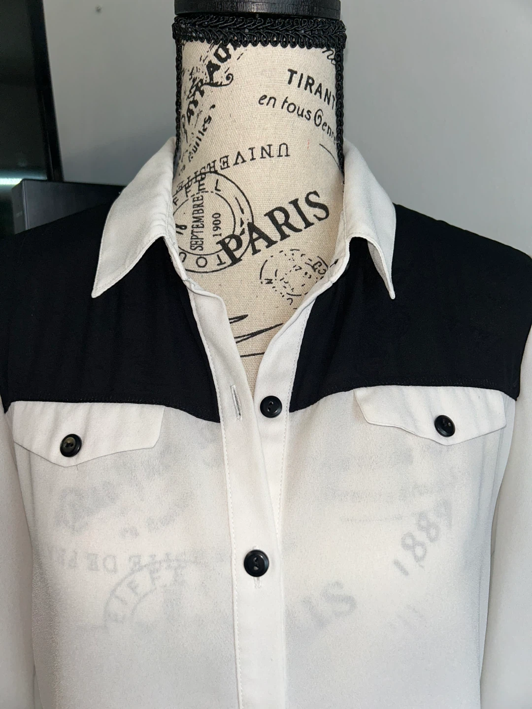 Suzy Shier Women's Black and White Blouse - photo 3