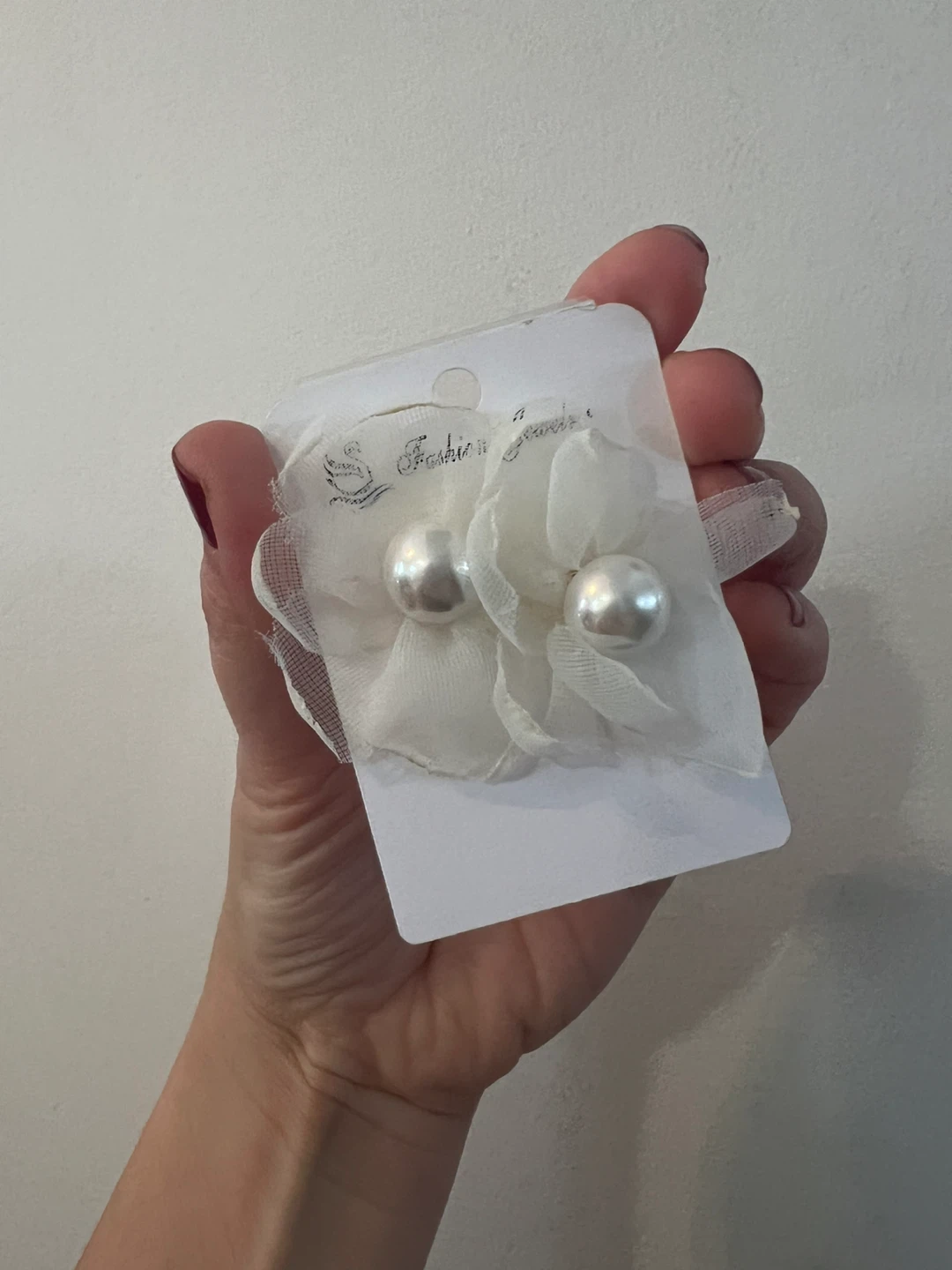 White Fabric Flower & Pearl Earrings S925 post