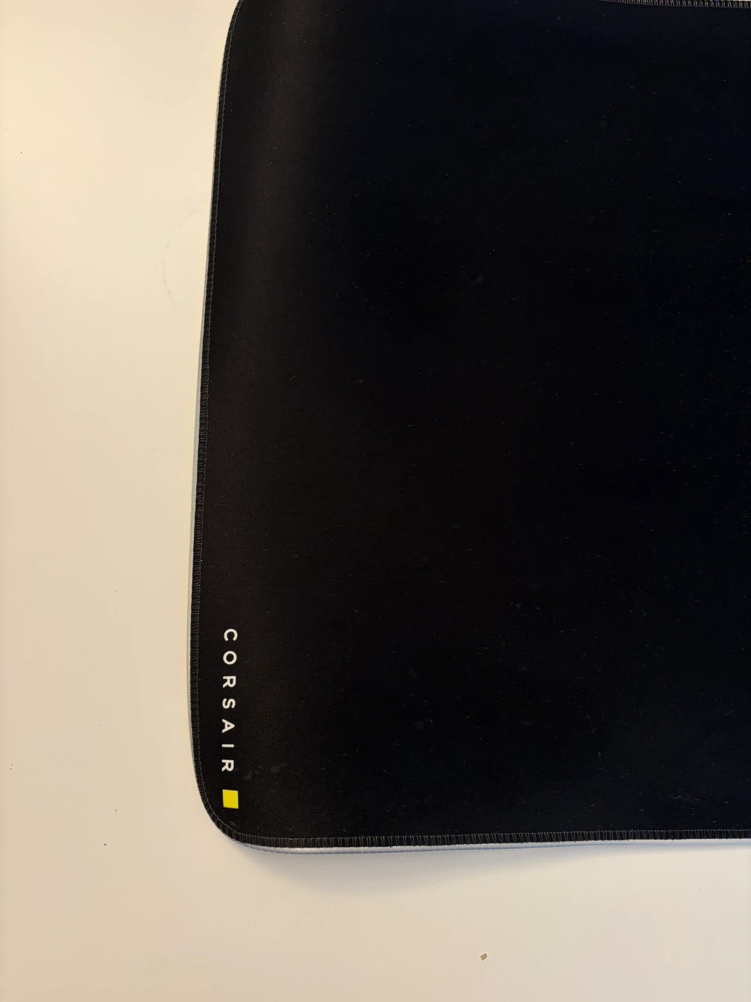 Corsair MM300 Extended Gaming Mouse Pad - photo 2