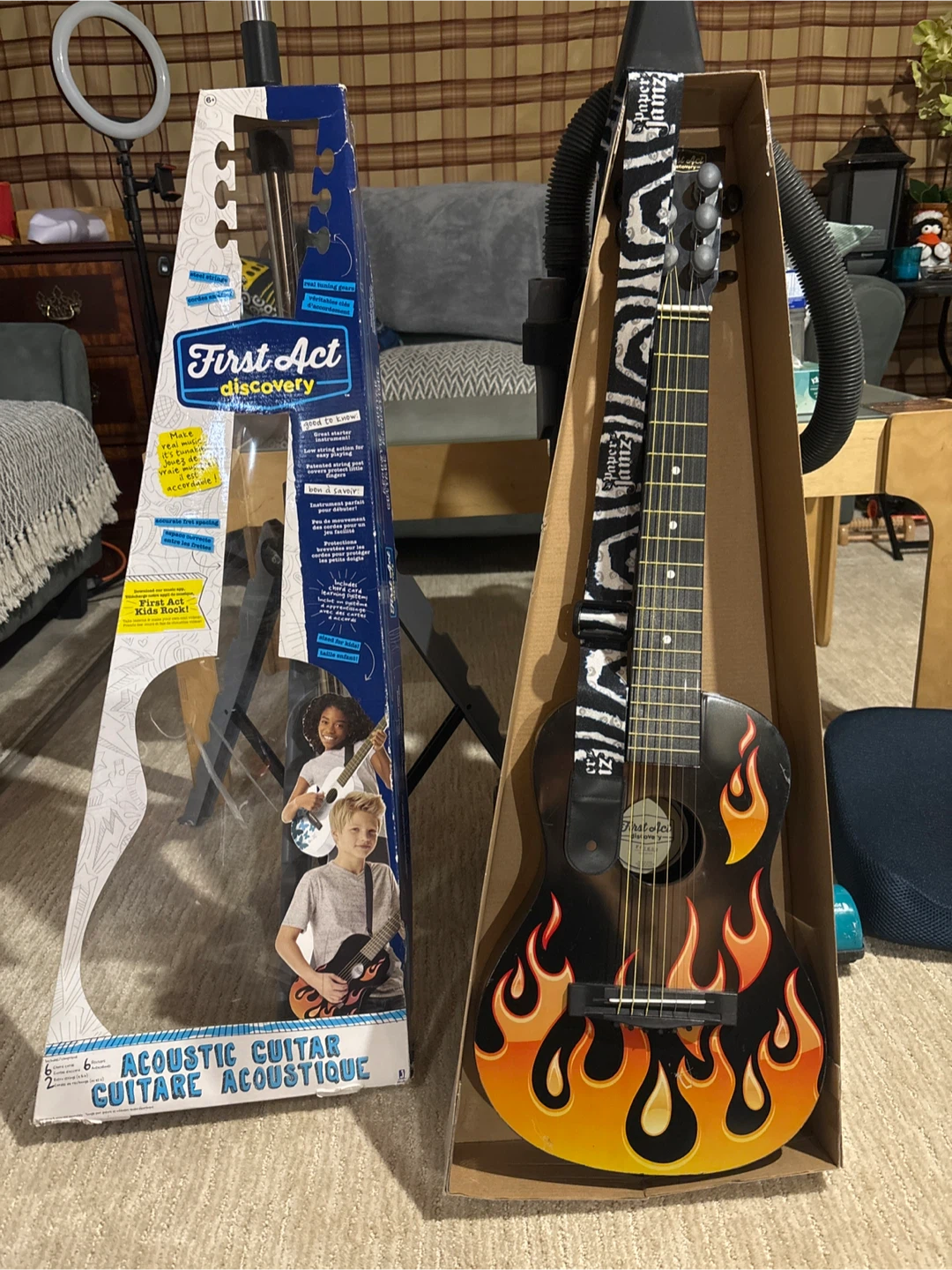 First Act Discovery Acoustic Guitar