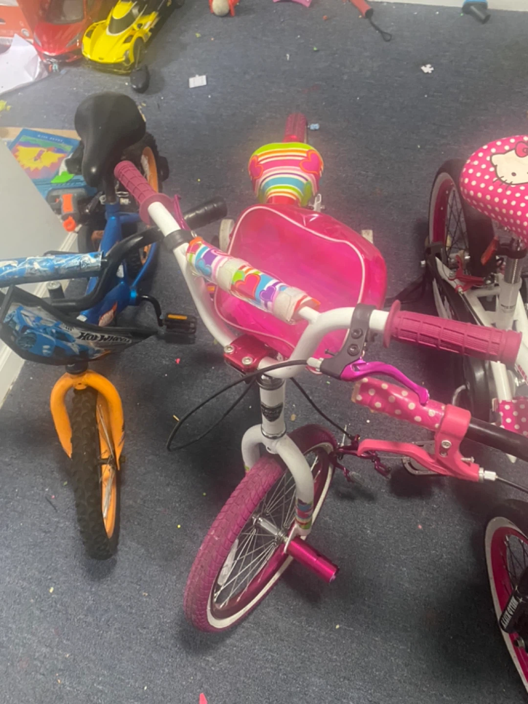 Lot of 6 Bikes - Hello Kitty, Pink & More - photo 4