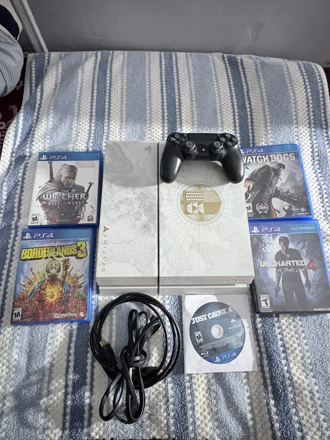 Sony PlayStation 4 (PS4) Destiny Edition Console with Games - photo 2