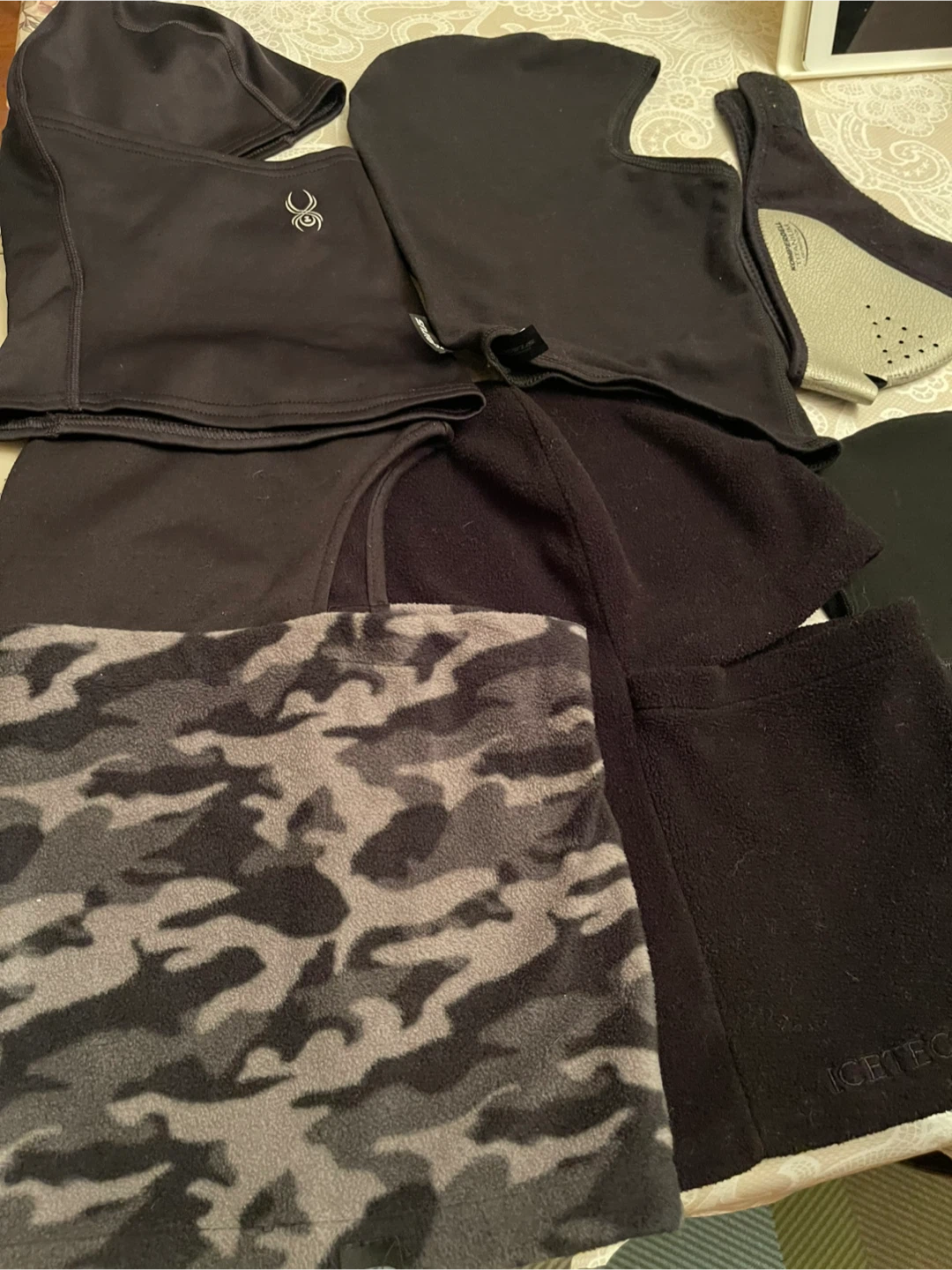 Spyder ski masks - photo 2