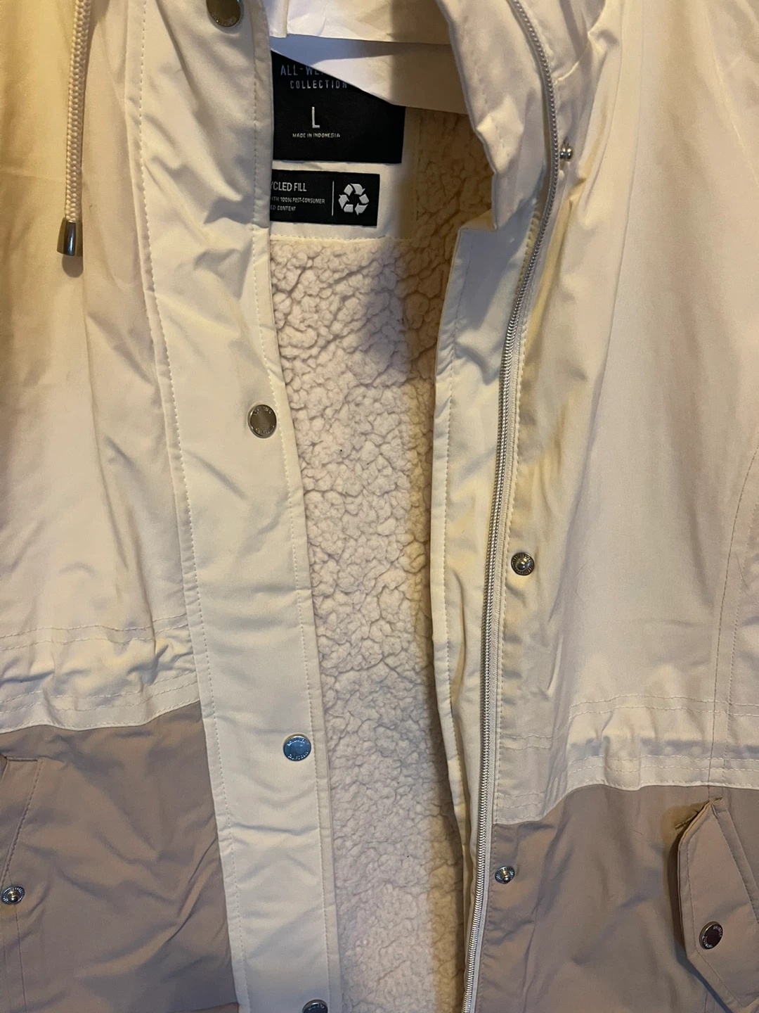 Hollister All-Weather Jacket - Size L - photo 2