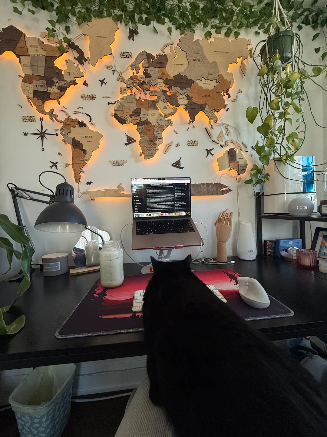 LED Wooden World Map 35” x 59” - photo 2