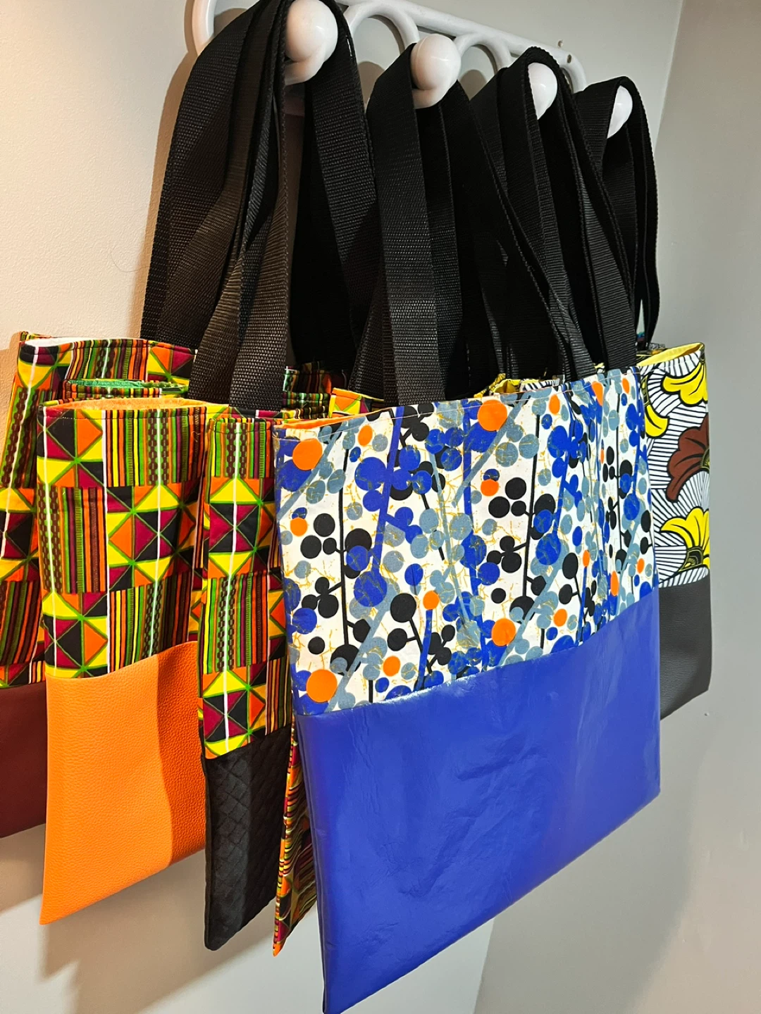Vibrant Kente Print Tote Bags - photo 5