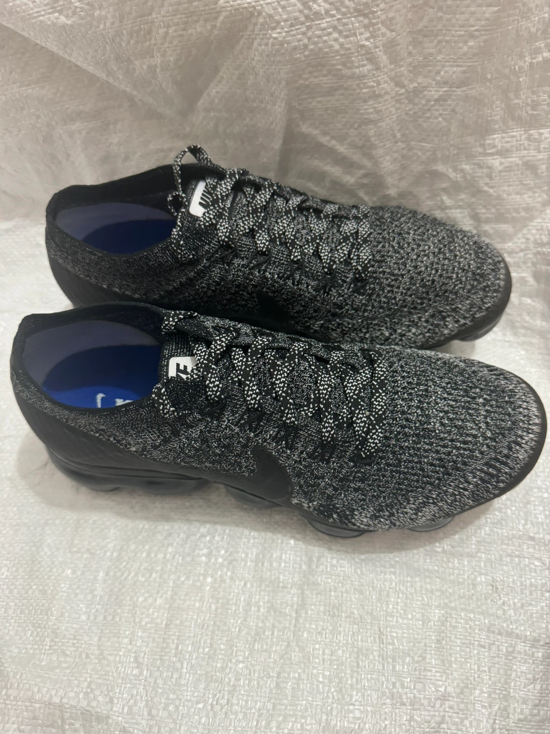Nike Air VaporMax Flyknit Running Shoes - photo 2