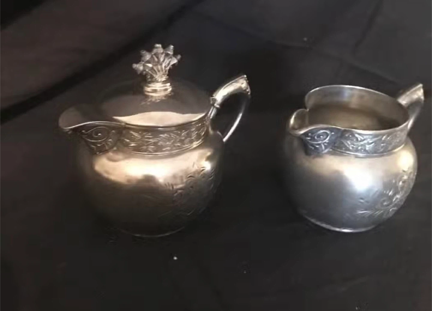 Silver Plated Sugar and Creamer Set with Tray - photo 3