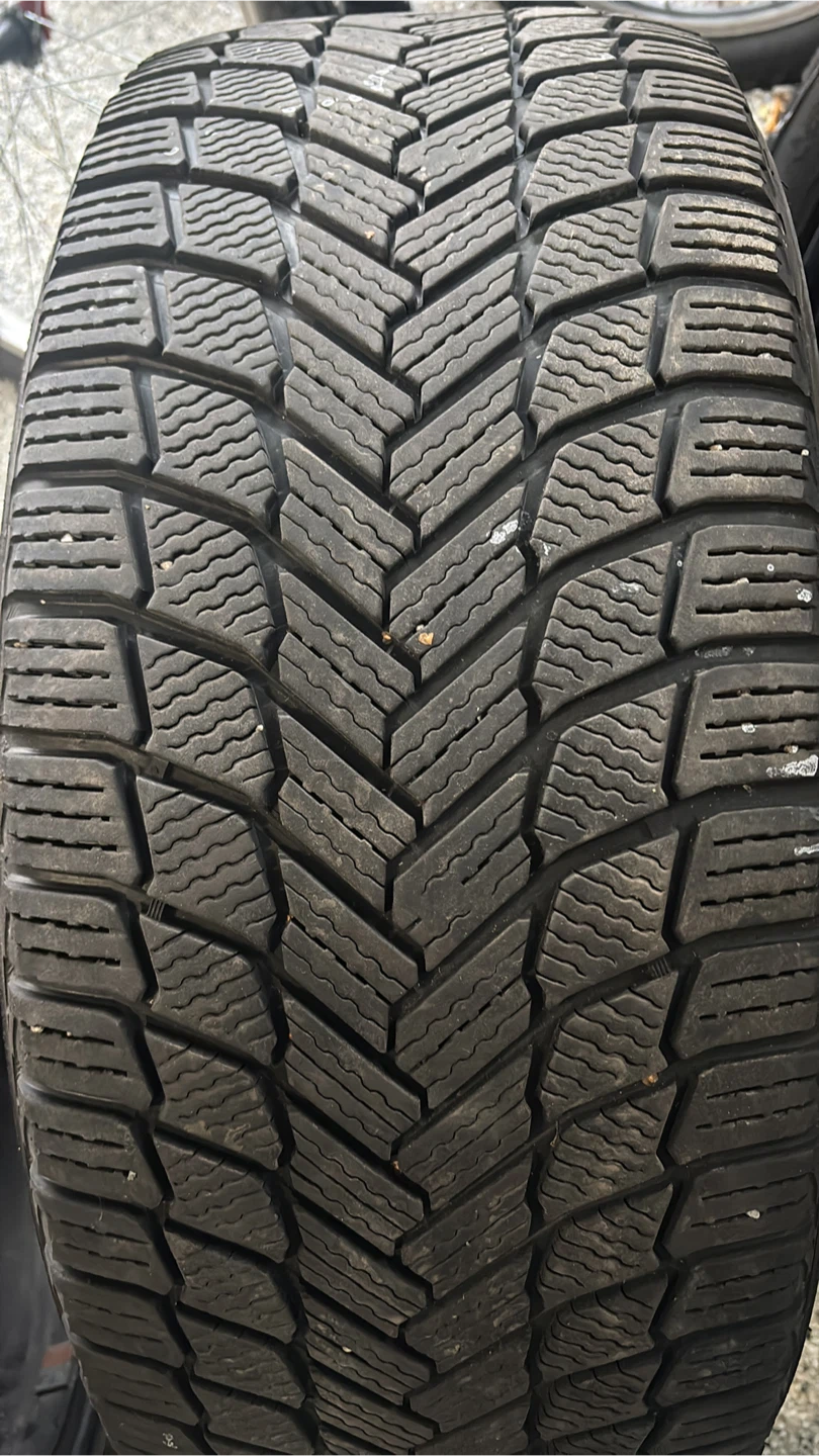 Michelin X-Ice Snow Winter Tires (255/45R19) - photo 2